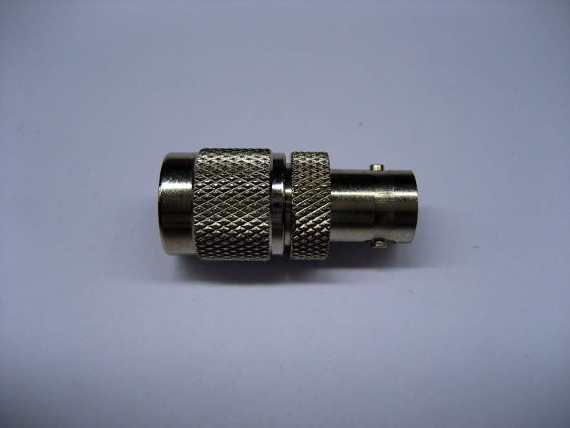 Adapter TNC-Stecker/BNC-Buchse (TNC-St/BNC-Bu)
